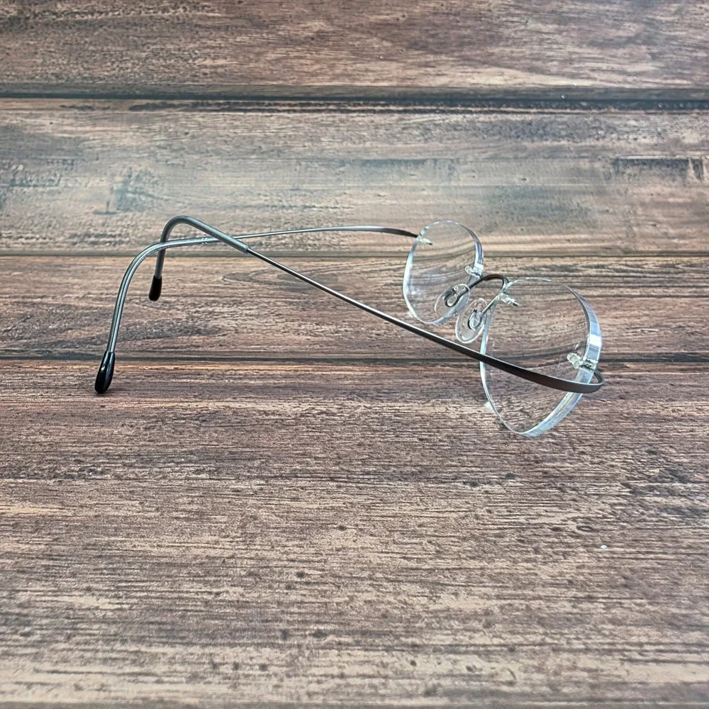 Silhouette frames only